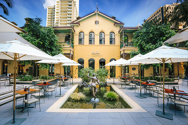 Stamford Plaza Brisbane Courtyard